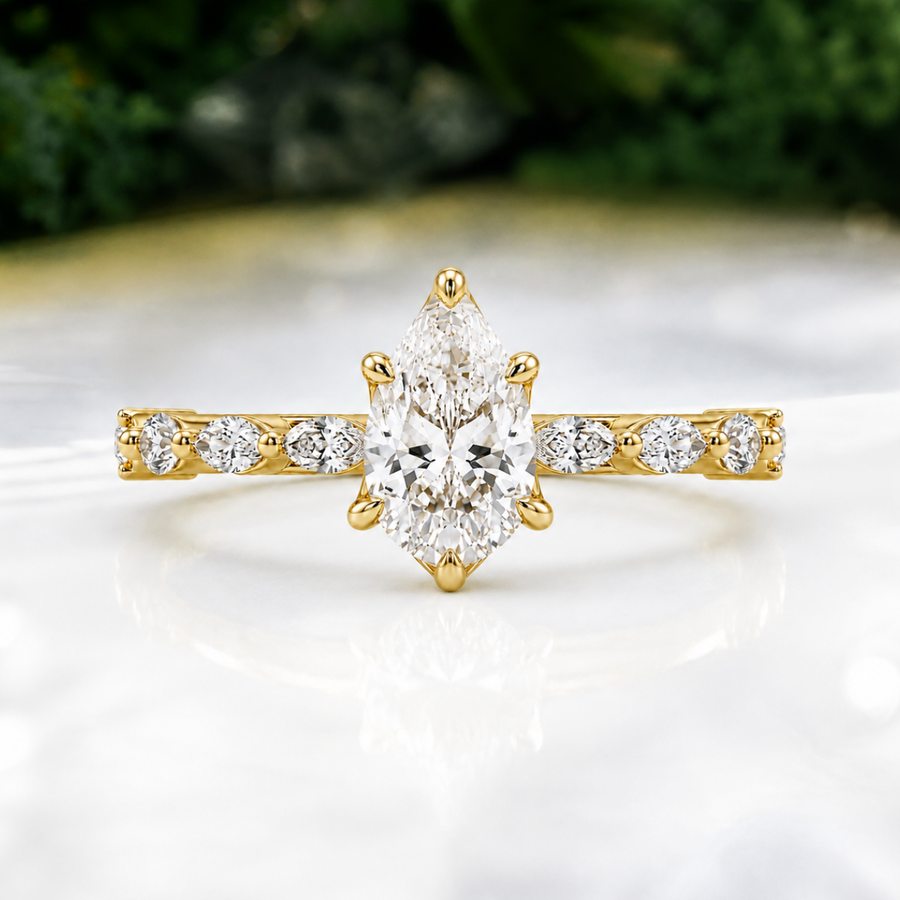 Load image into Gallery viewer, LUCCE MARCHESA™ Pear Natural Diamond 1.01ct H VS1 GIA 18K Yellow Gold
