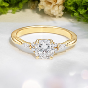 LUCCE ALESSA™ Cushion Lab Diamond 1.05ct E VVS2 IGI 18K Yellow Gold
