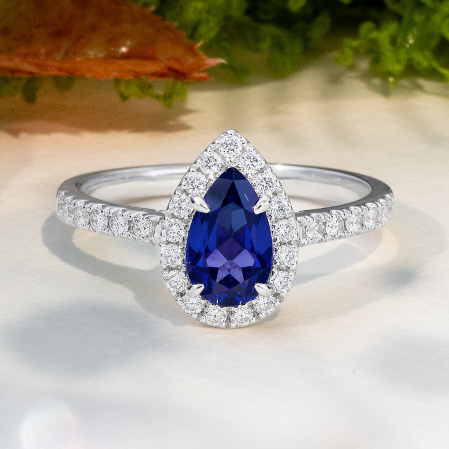 Load image into Gallery viewer, LUCCE MONTEVALLE™ Pear AURORA™ Blue Sapphire 1.00ct 14K White Gold

