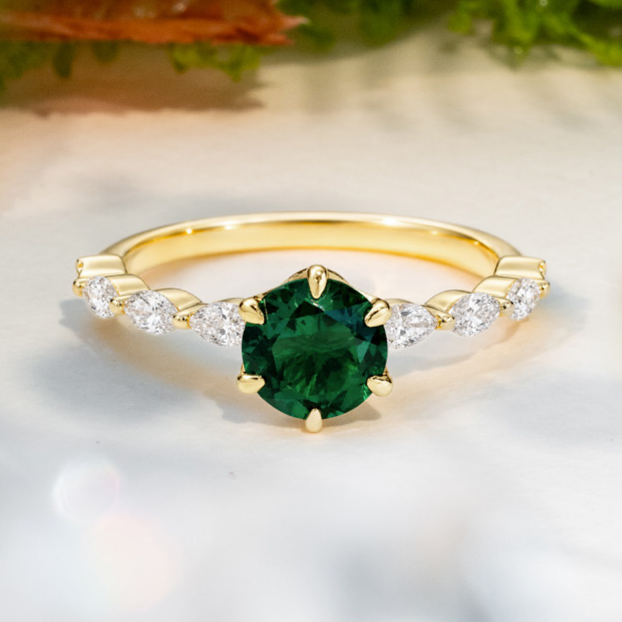 Load image into Gallery viewer, LUCCE MARCHESA™ Round AURORA™ Green Emerald 1.00ct 14K Yellow Gold
