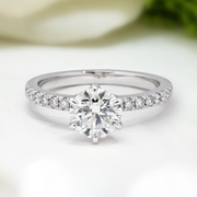 LUCCE LUCIA™ Pavé 6-Prong Round Lab Diamond 1.25ct D VVS2 Id IGI Platinum