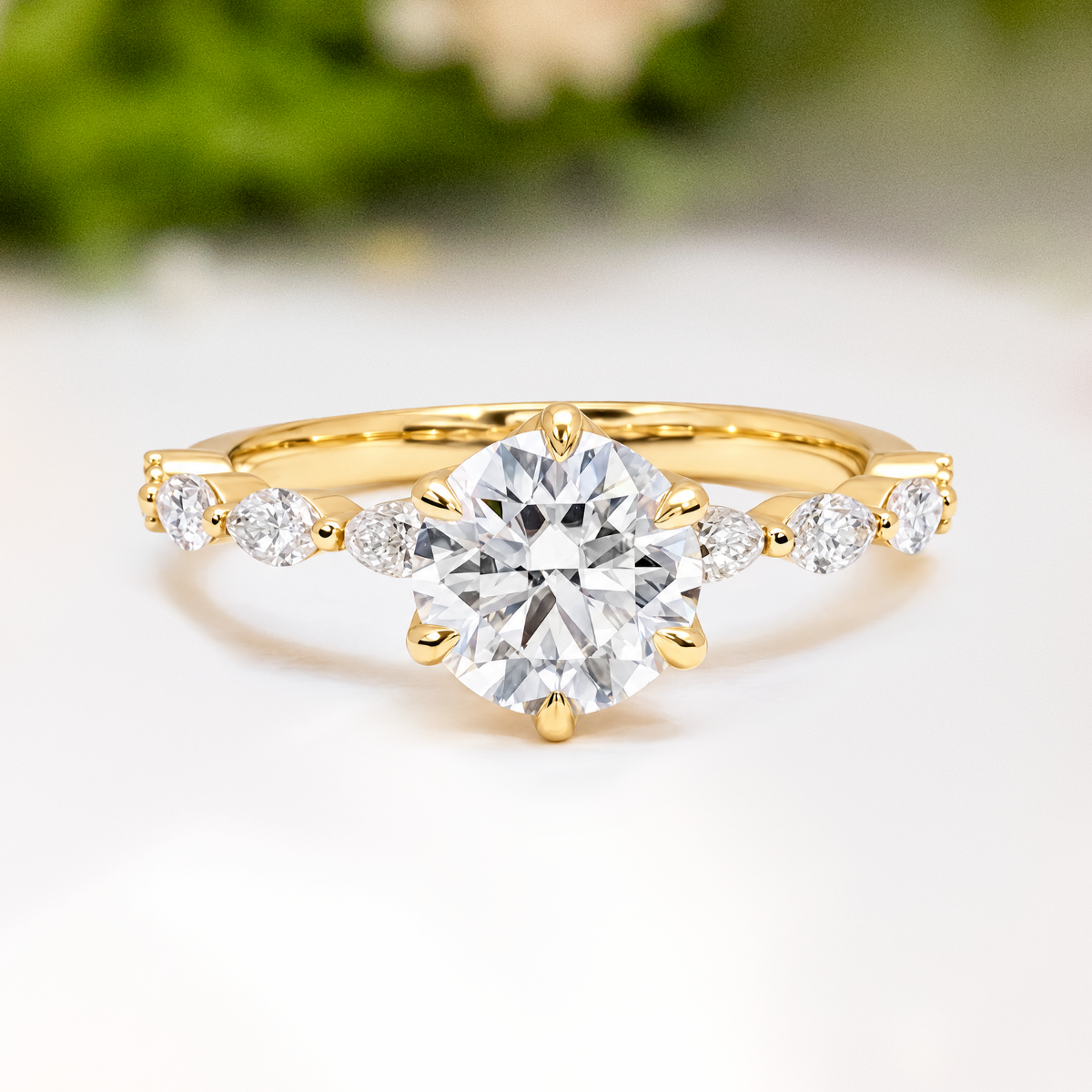 Load image into Gallery viewer, LUCCE MARCHESA™ Round CELESTE™ Moissanite 1.06ct 14K Yellow Gold

