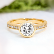 LUCCE CARLISLE™ Pavé Round Lab Diamond 1.03ct D VVS2 IGI 14K Yellow Gold