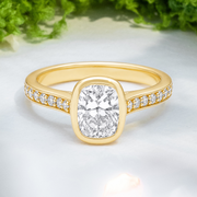 LUCCE CARLISLE™ Pavé Cushion Lab Diamond 1.02ct D VVS2 14K Yellow Gold