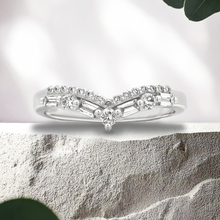 Load image into Gallery viewer, Lucce Layla 0.23CTW Lab Diamond  18K White Gold
