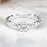 LUCCE ALESSA™ Round Lab Diamond 0.51ct D VVS2 Id IGI 14K White Gold