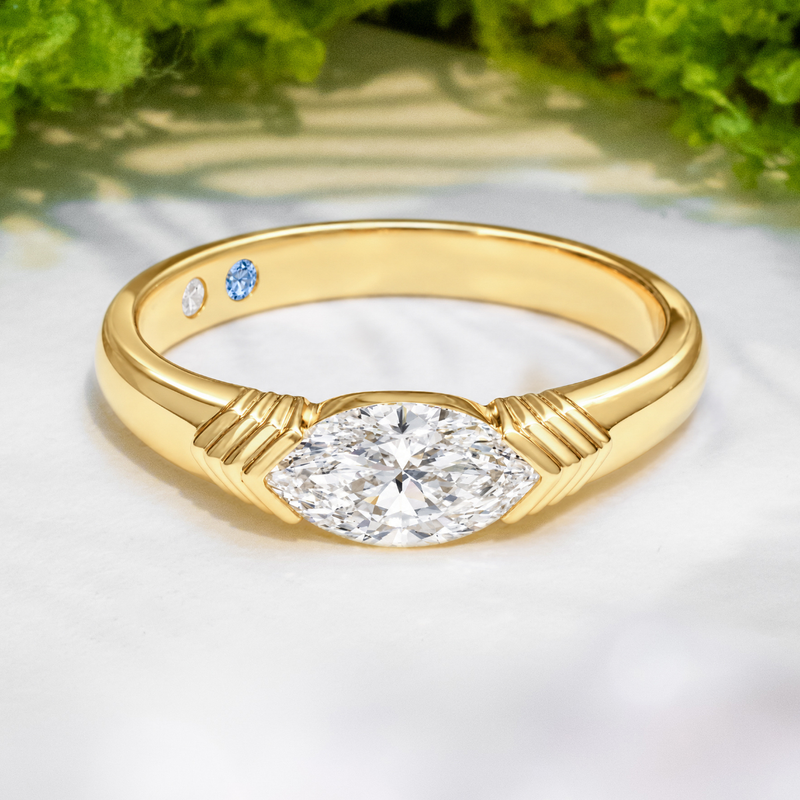 LUCCE CARLISLE™ Corde Marquise Lab Diamond 1.01ct D VS1 18K Yellow Gold