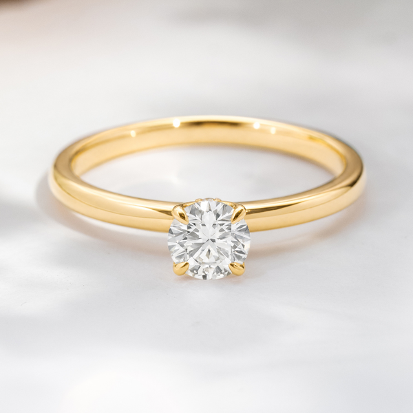 LUCCE LUCIA™ Halo Round Lab Diamond 0.52ct D VVS2 Id IGI 14K Yellow Gold
