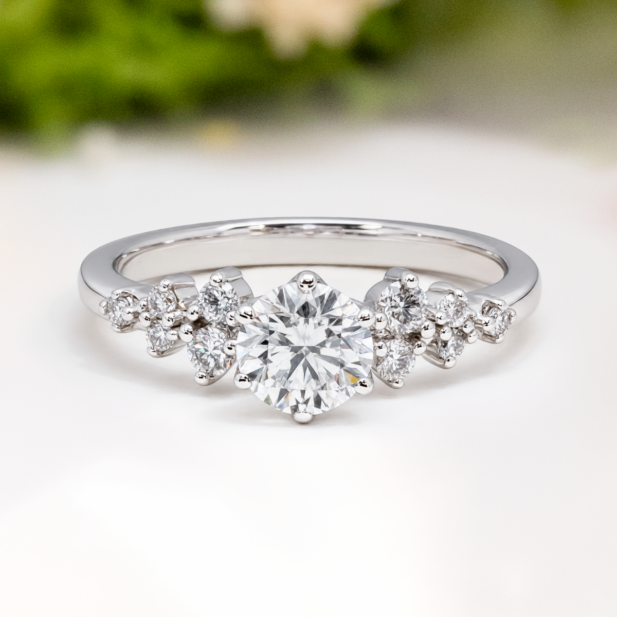 Load image into Gallery viewer, LUCCE ELLIA™ Round Lab Diamond 0.52ct D VVS2 Id IGI 14K White Gold
