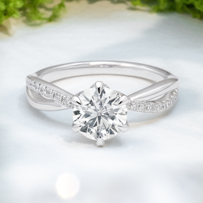 LUCCE FIORE™ Sei Round Natural Diamond 1.28ct I VS1 Ex GIA Platinum