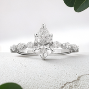 LUCCE MARCHESA™ Pear Lab Diamond 1.01ct E VVS2 IGI 18K White Gold