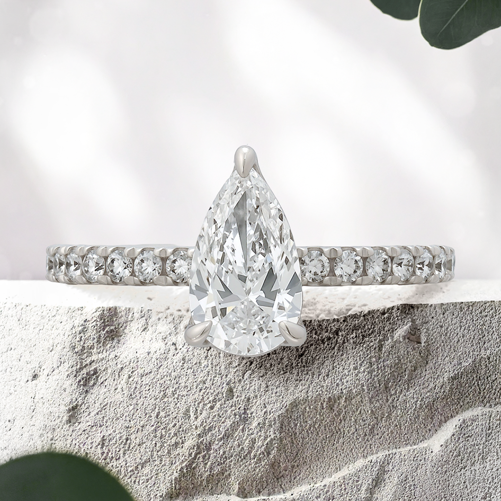 Lucce Lucia Halo Pavé Pear Natural Diamond 0.79ct D VS2 Ex GIA Platinum