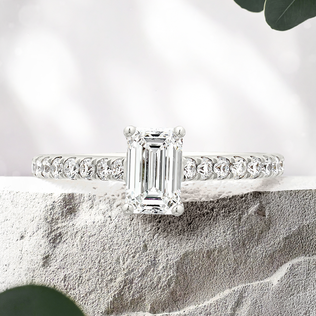 Lucce Firenze Pavé Emerald Natural Diamond 0.61ct E VVS2 Ex GIA 18K White Gold