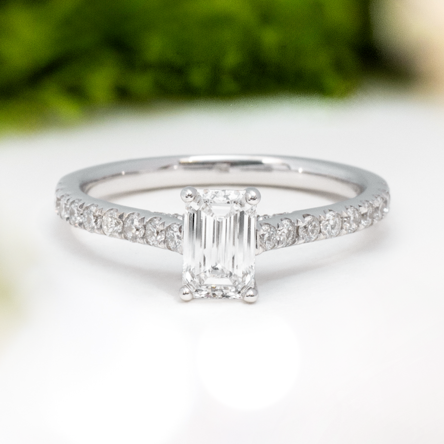 Load image into Gallery viewer, LUCCE FIRENZE™ Pavé Emerald Natural Diamond 0.61ct E VVS2 GIA 18K White Gold

