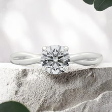 Load image into Gallery viewer, Lucce Fiore Solitaire Round 0.81ct Lab Diamond E VVS2 Id  IGI 14K White Gold
