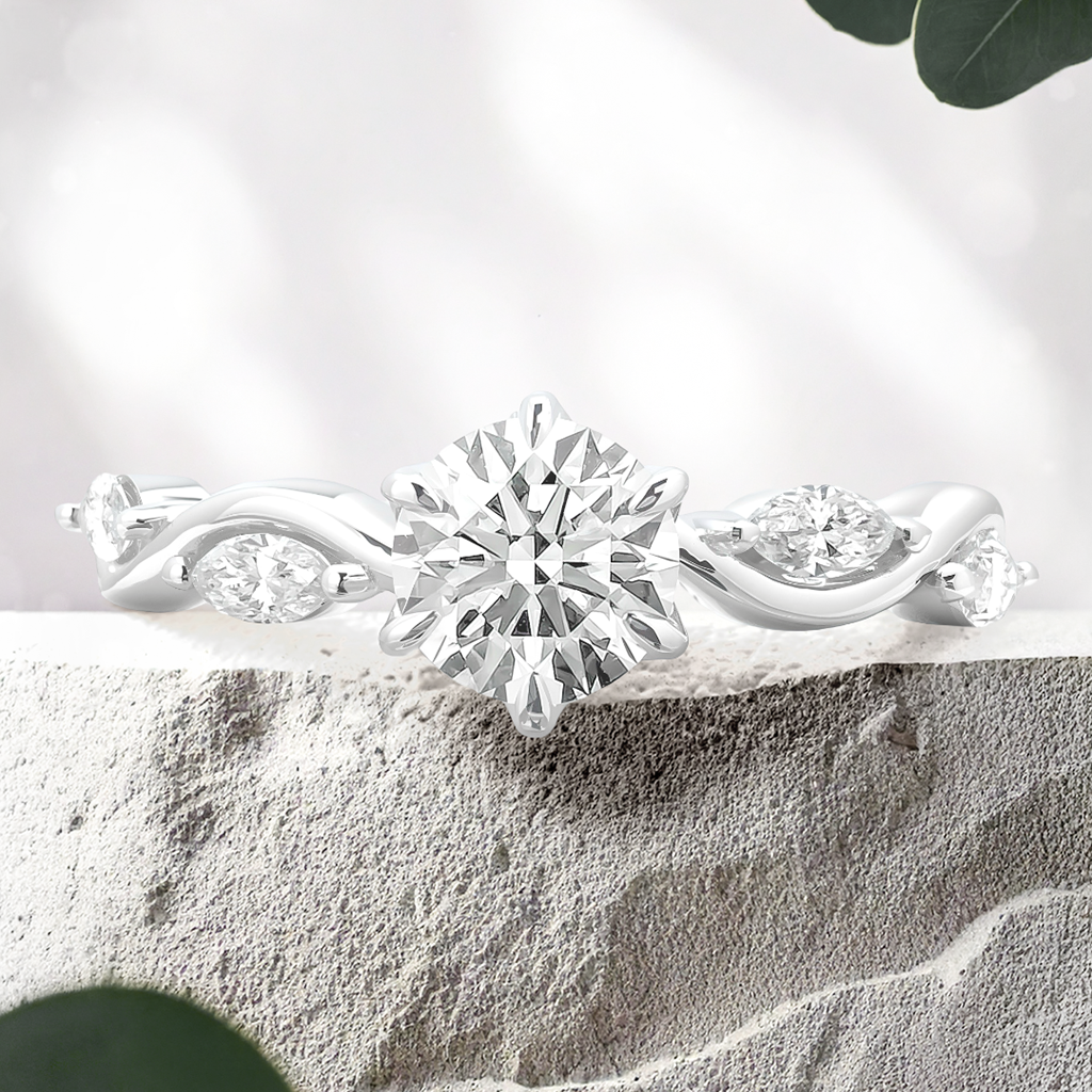 Lucce Constance Petal Round 0.82CT Lab Diamond E VVS2 Id IGI 14K White Gold