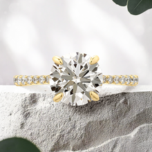 Load image into Gallery viewer, Lucce Daphne Round Lab Diamond 2.08ct D VVS2 Id IGI 18K Yellow Gold
