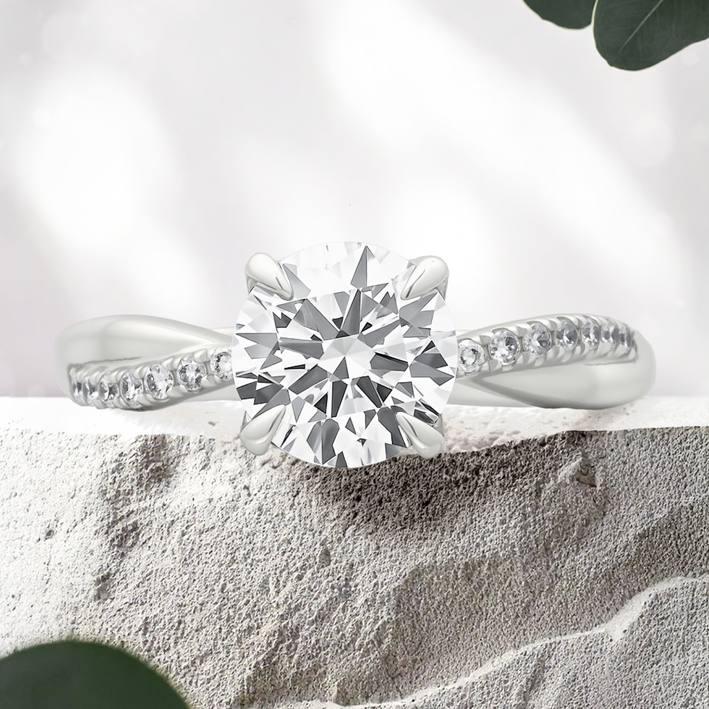 Lucce Fiore Round Lab Diamond 1.01ct D VVS2 Id IGI Platinum