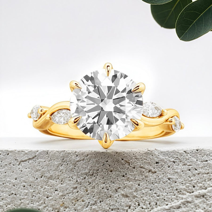 Load image into Gallery viewer, LUCCE CONSTANCE™ Petal Round Lab Diamond 3.02ct D VS1 Id IGI 18K Yellow Gold
