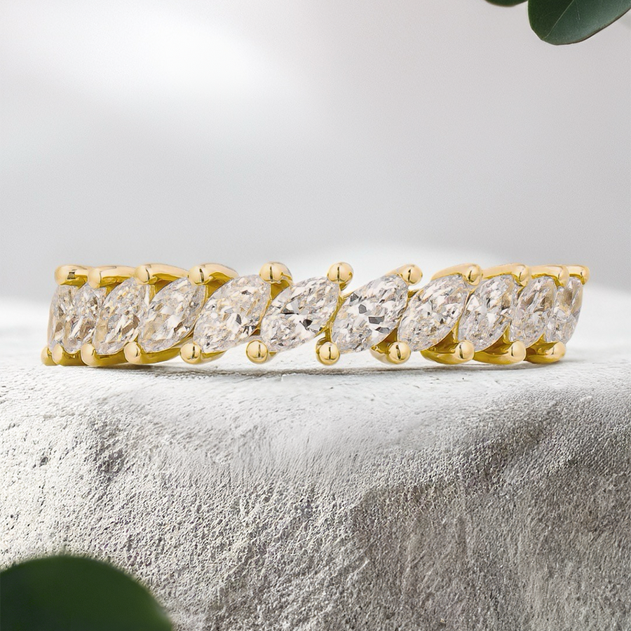 Load image into Gallery viewer, LUCCE CONSTANCE™ Lia 1.10ctw Lab Diamond 14K Yellow Gold
