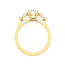 Load image into Gallery viewer, Sophia Oval Luxe 2.09ct F VVS2 Ex IGI 18K Yellow Gold
