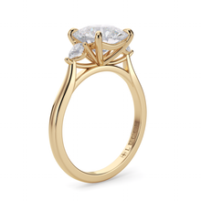 Load image into Gallery viewer, Lucce Sophia Cushion Diamond
