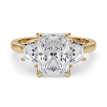 Load image into Gallery viewer, Lucce Sophia Luxe Radiant Diamond
