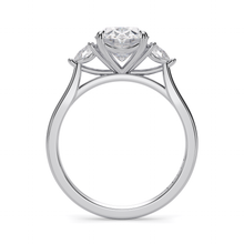 Load image into Gallery viewer, Lucce Sophia Oval Diamond

