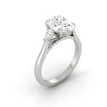 Load image into Gallery viewer, Lucce Sophia Oval Diamond
