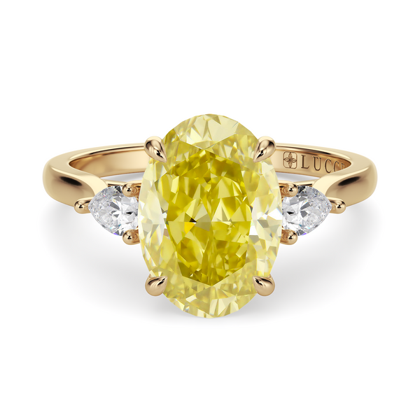 LUCCE SOPHIA™ Oval SUNBURST™ Yellow Diamond