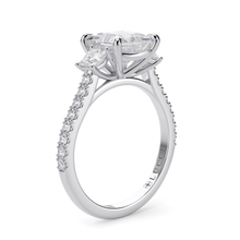 Load image into Gallery viewer, Lucce Sophia Pavé Princess Diamond
