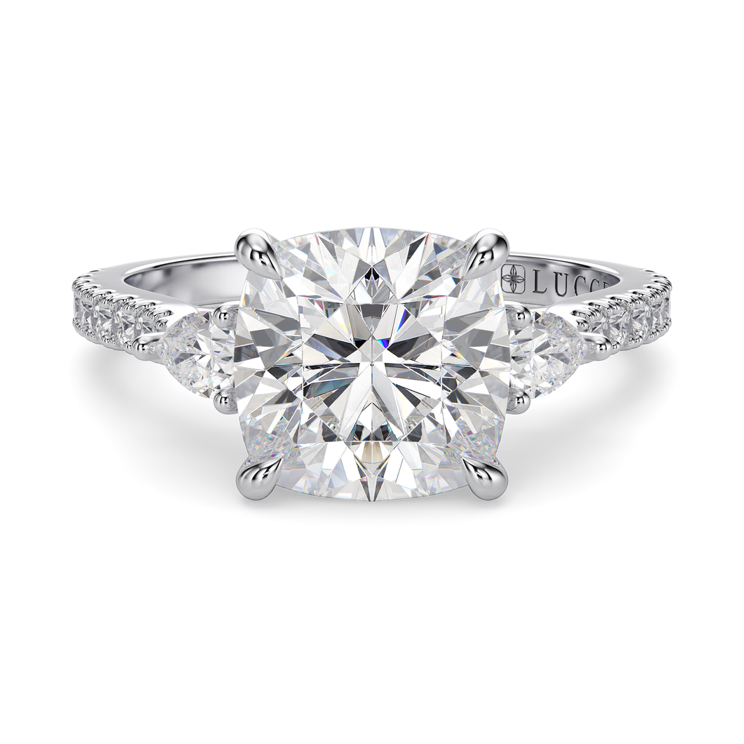 Lucce Sophia Pavé Cushion Diamond