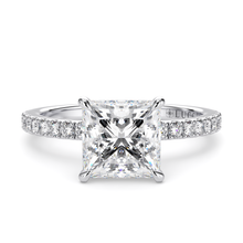 Load image into Gallery viewer, Lucce Verona Pavé Princess Diamond
