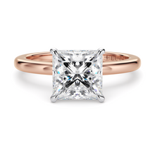 Load image into Gallery viewer, Lucce Verona Princess Diamond
