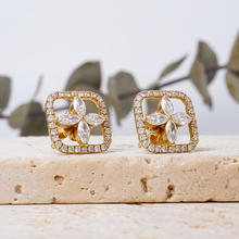 Load image into Gallery viewer, Constance Earrings Diamond
