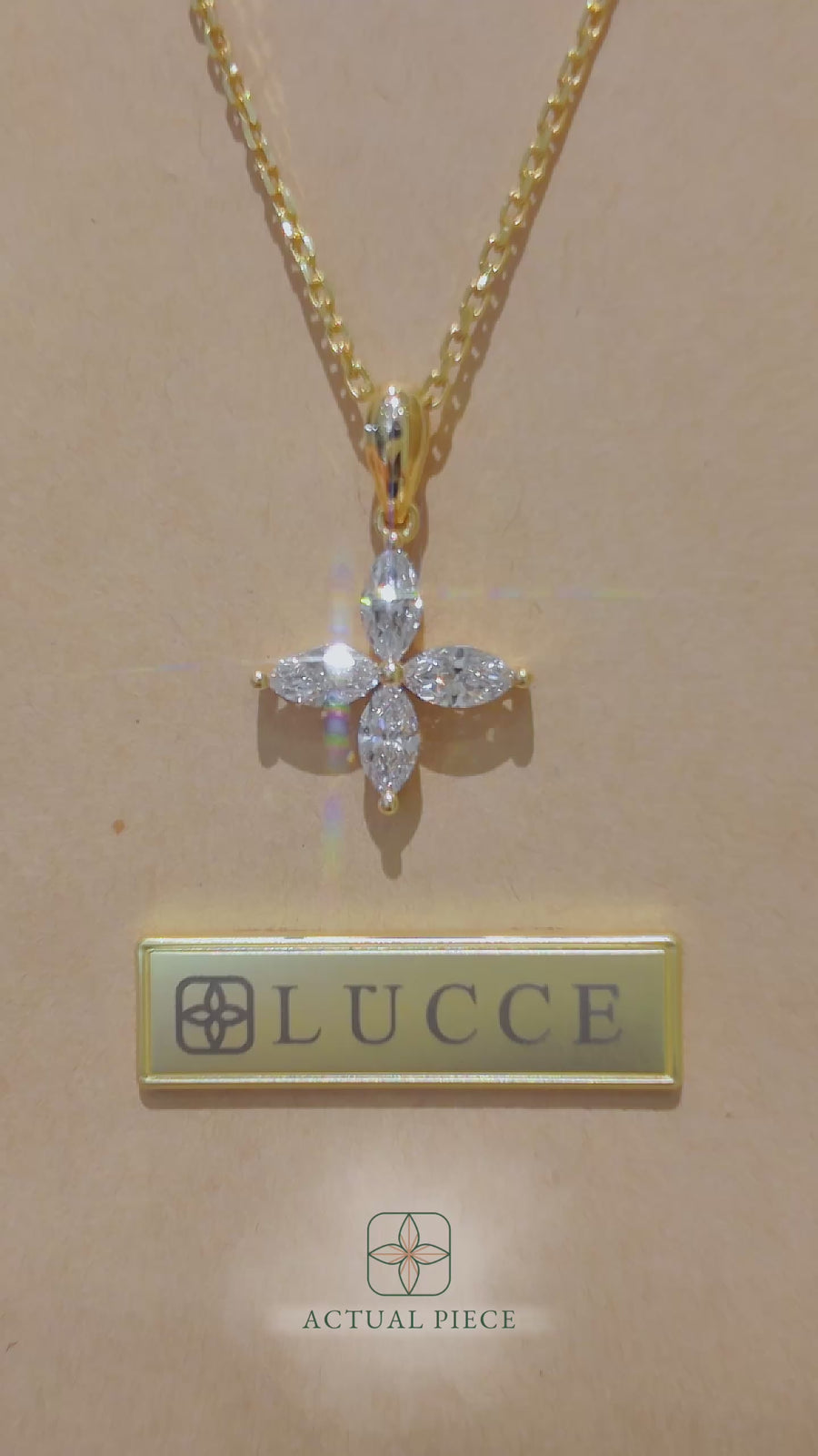 Load and play video in Gallery viewer, LUCCE CONSTANCE™ Ole Necklace Diamond
