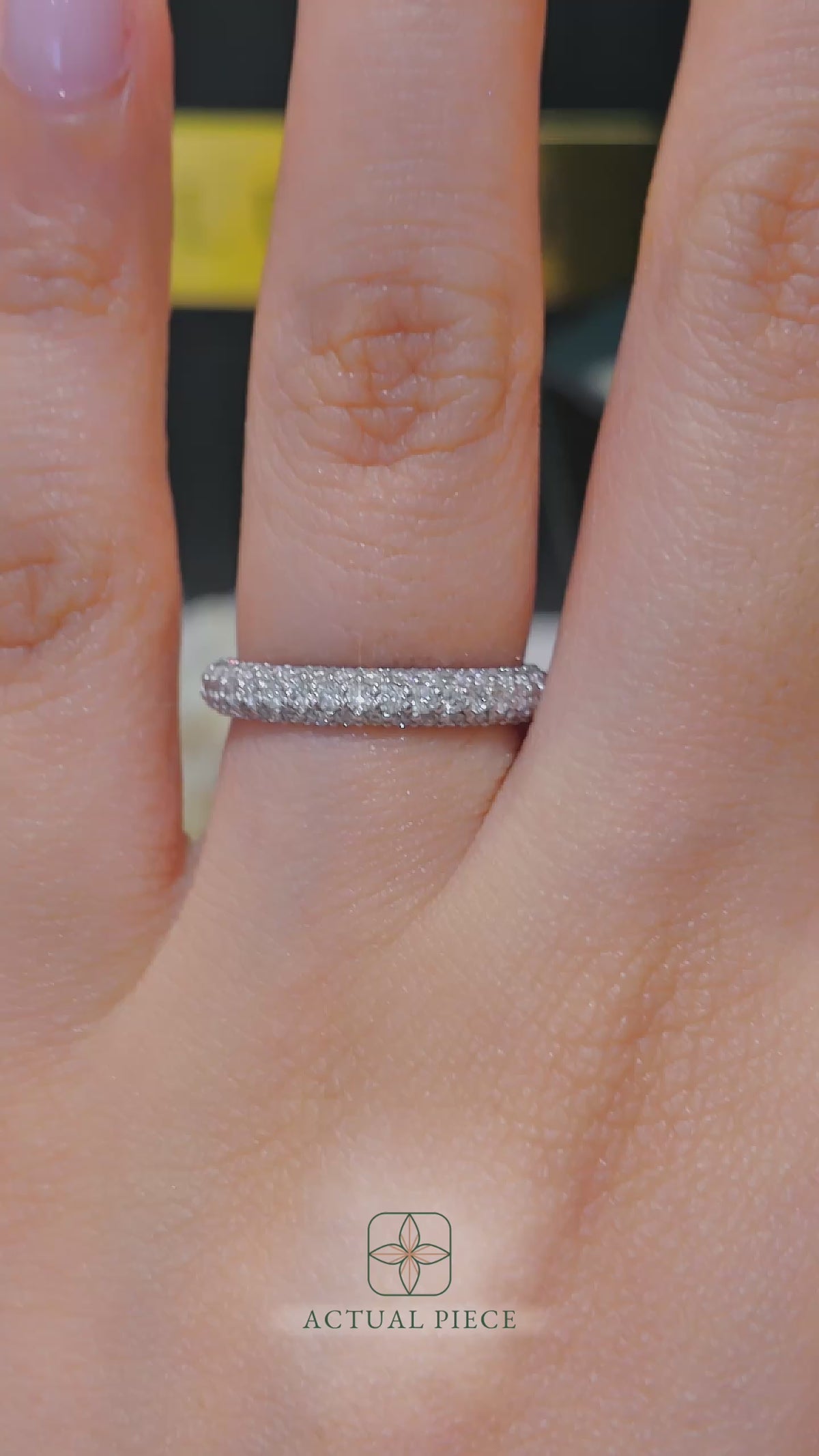 Load and play video in Gallery viewer, LUCCE Tri-row Diamond Pave Wedding Band in Gold or Platinum

