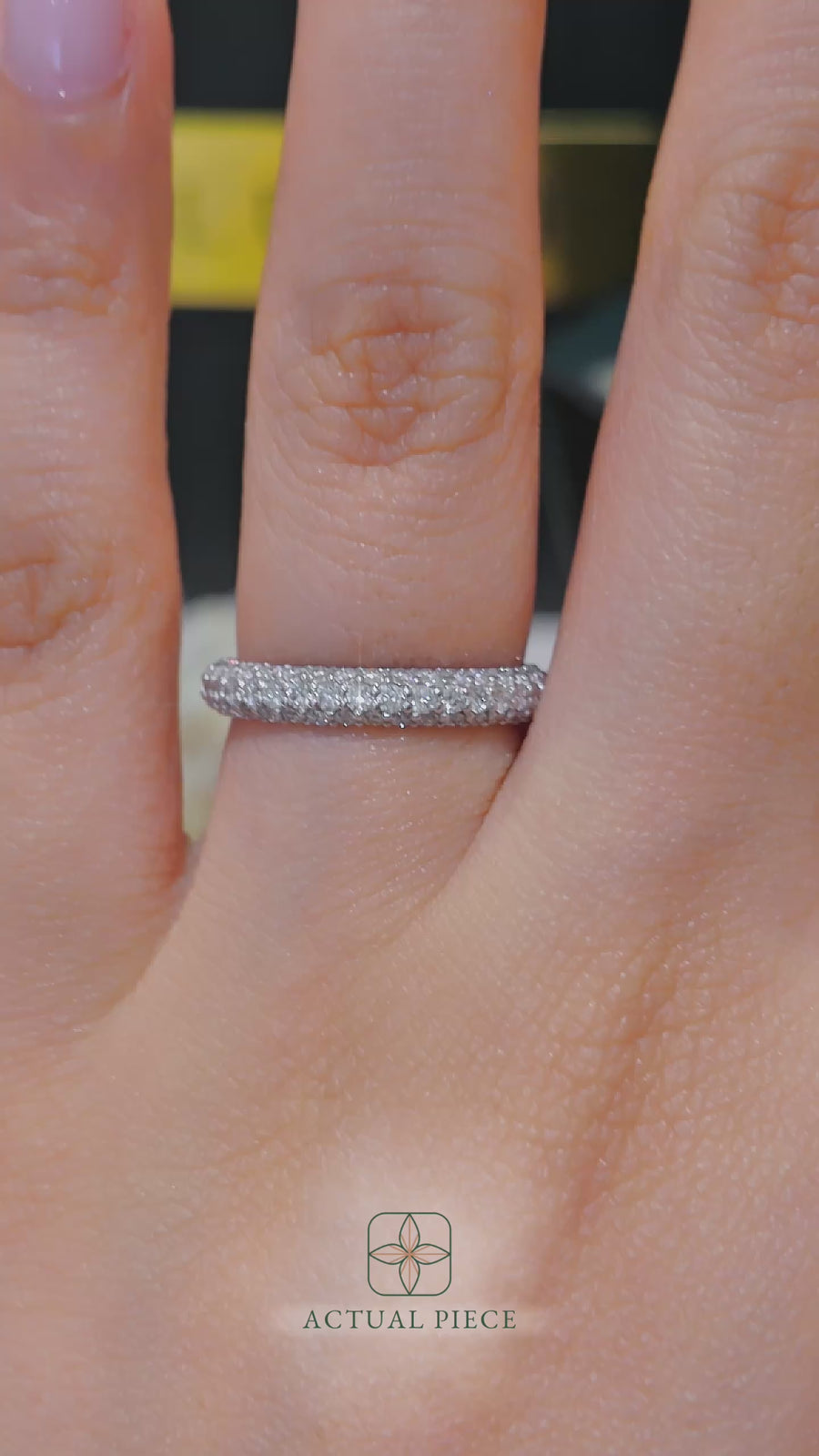 Load and play video in Gallery viewer, LUCCE Tri-row Diamond Pave Wedding Band in Gold or Platinum
