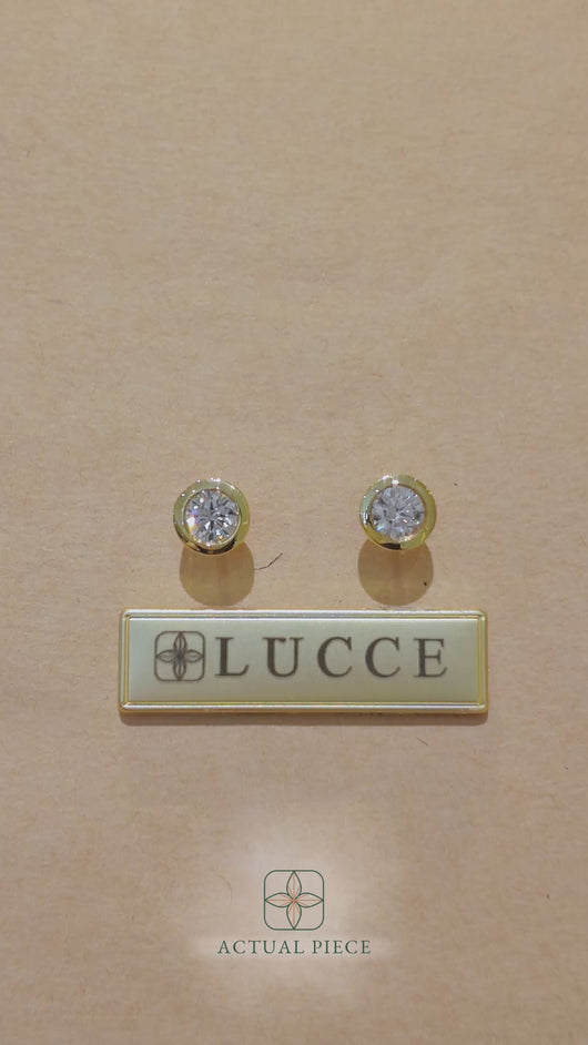 LUCCE CARLA™ 4-Petal Earrings Round Diamond