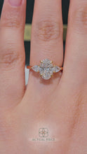 Load and play video in Gallery viewer, Lucce Sophia Oval Luxe Diamond Trilogy Engagement Ring with Pear accents in Yellow Gold
Manila, Philippines


