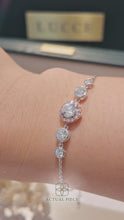 Load and play video in Gallery viewer, Lucce Montevalle Rosé Round Bracelet Lab Diamond 0.79ct D VVS2 Id IGI 18K White &amp; Rose Gold

