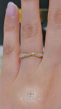 Load and play video in Gallery viewer, Riza 0.21 ctw Lab Diamond 14K Yellow Gold
