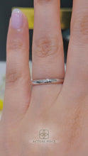 Load and play video in Gallery viewer, Lucce Via Amore Polished 14K White Gold
