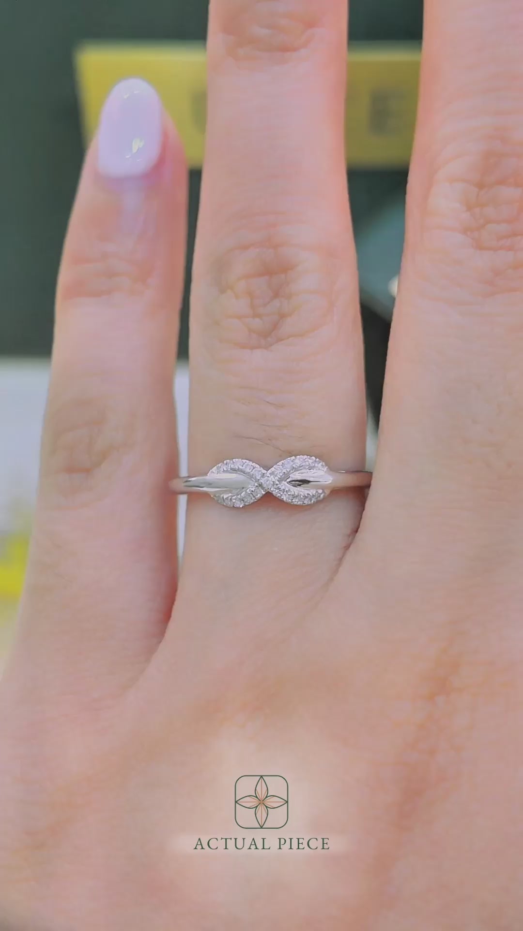 Load and play video in Gallery viewer, LUCCE Two Tone Infinity Pavé Promise or Female Wedding Band in Gold or Platinum

