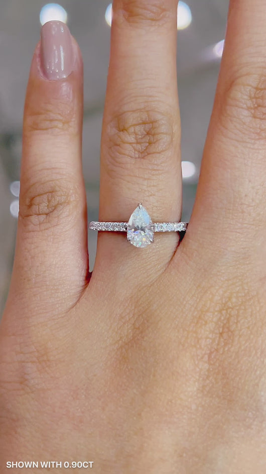 LUCCE AZALEA™ Pavé Pear Gemstone