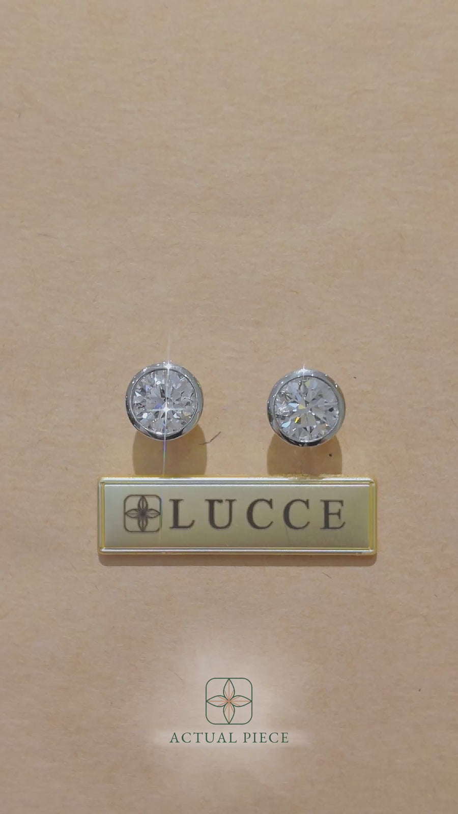 Load and play video in Gallery viewer, LUCCE CARLISLE™ Round Earrings Lab Diamond 1.68ctw E VVS2 Id IGI Platinum
