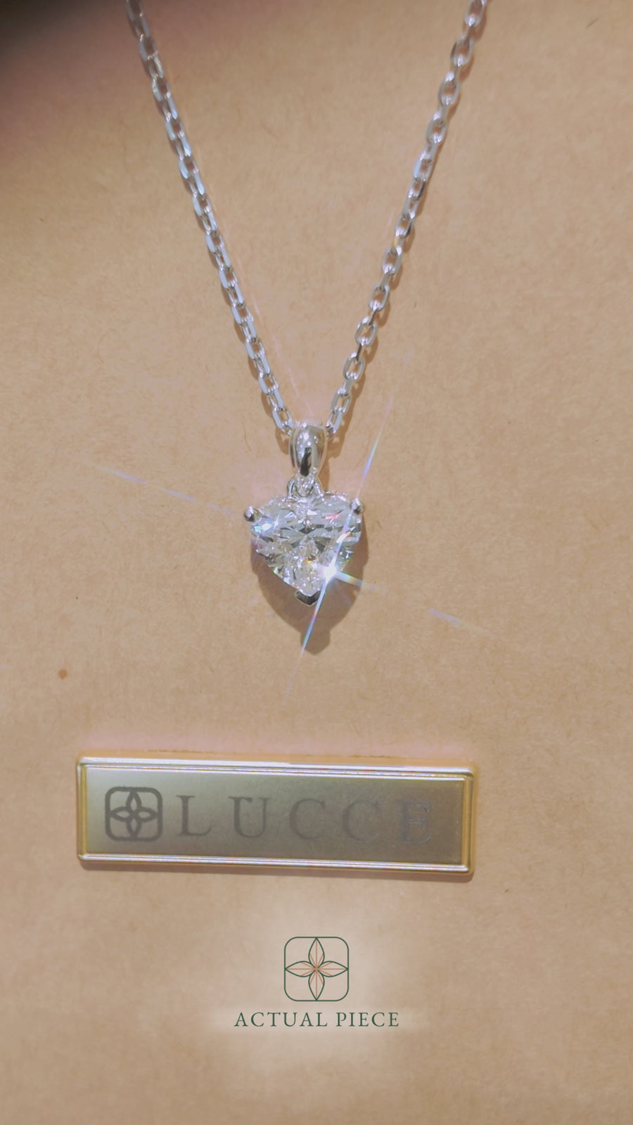 Load and play video in Gallery viewer, LUCCE KAELA™ Necklace Heart Diamond
