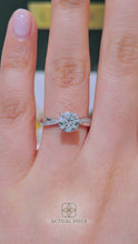 Load and play video in Gallery viewer, LUCCE FIORE™ Round Lab Diamond 1.02ct D VVS2 Id IGI 14K White Gold
