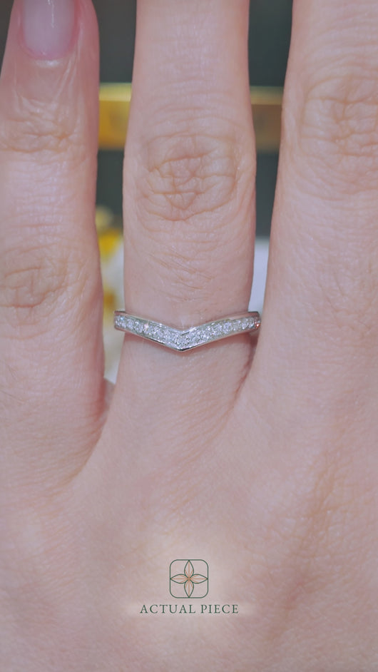 LUCCE KAELA™ Flush Band 0.19ctw Lab Diamond 14K White Gold