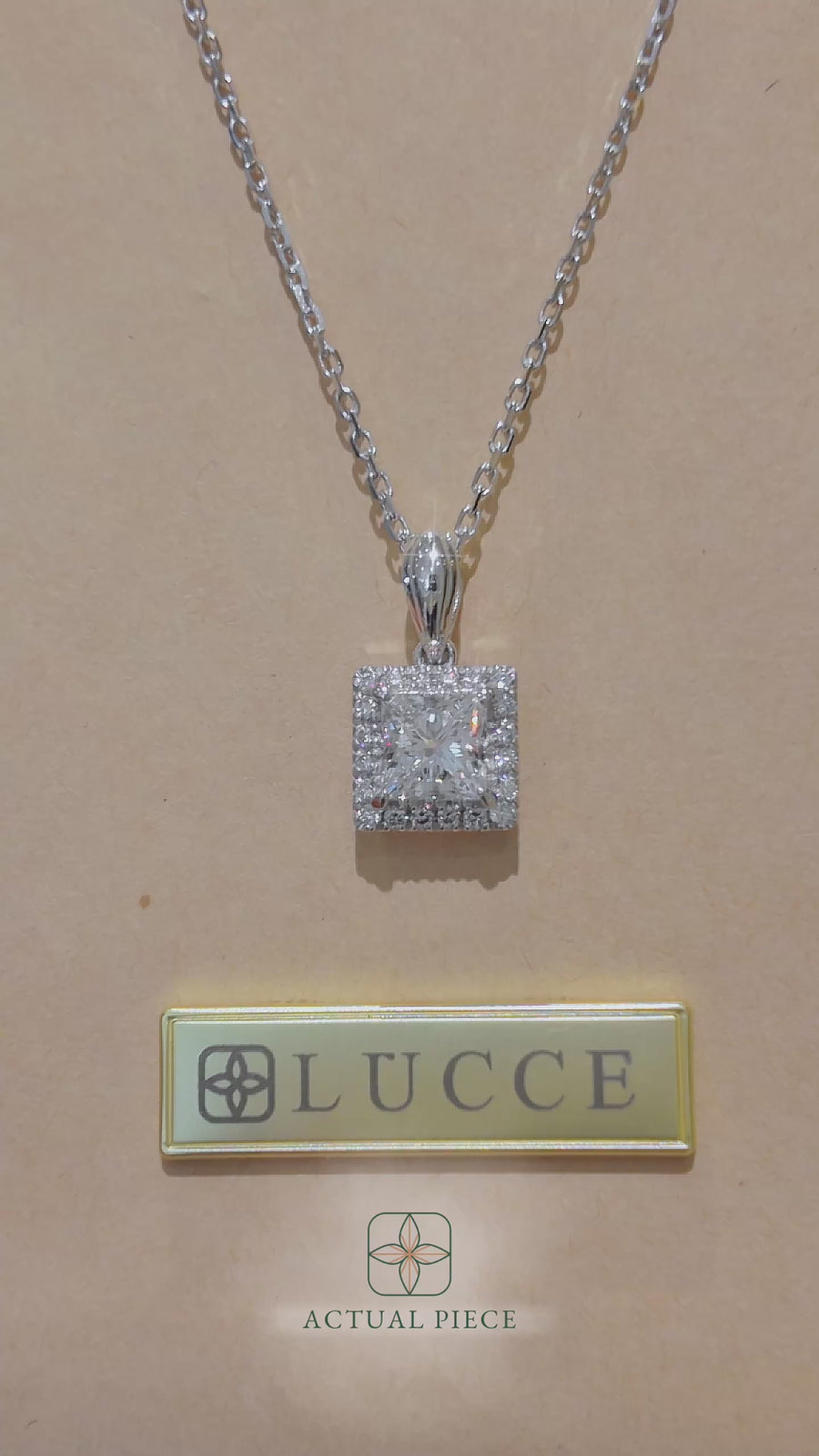 Load and play video in Gallery viewer, LUCCE Princess cut Diamond necklace with Halo Pendant Necklace in Gold or Platinum
